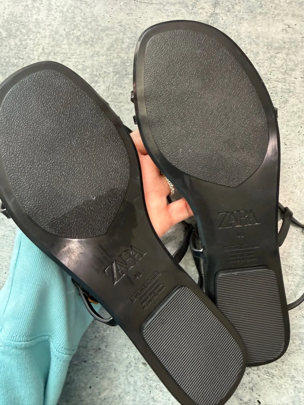 Zara Black Flat Strappy Jelly Sandal 40 - Picture 4 of 5